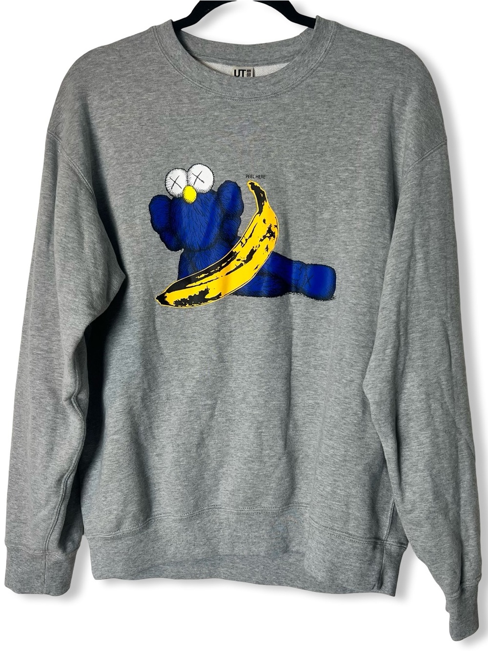 Uniqlo UT KAWS x Warhol BFF Banana Graphic Grey Crewneck Sweatshirt Unisex Sz M